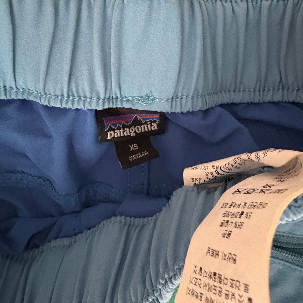 Women’s Patagonia Colorblock Shorts - Picture 4 of 6